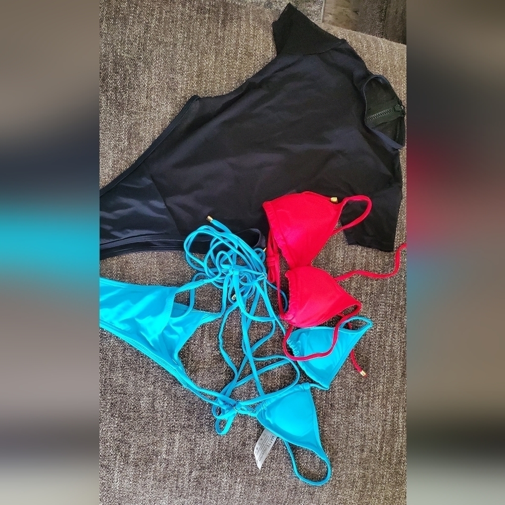 Bathing Suit - Picture 4 of 4